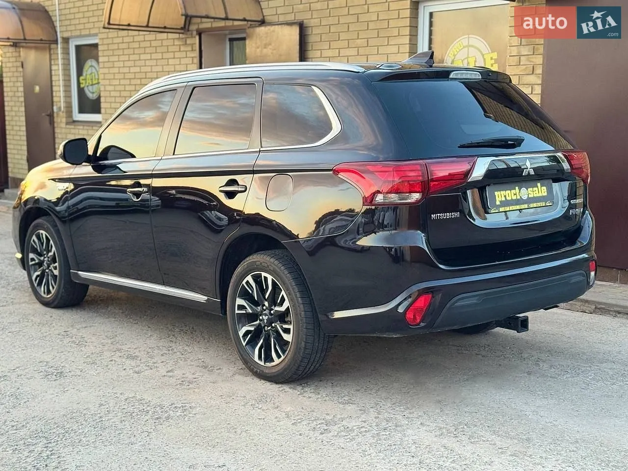 2018 Mitsubishi Outlander - мініатюра 2