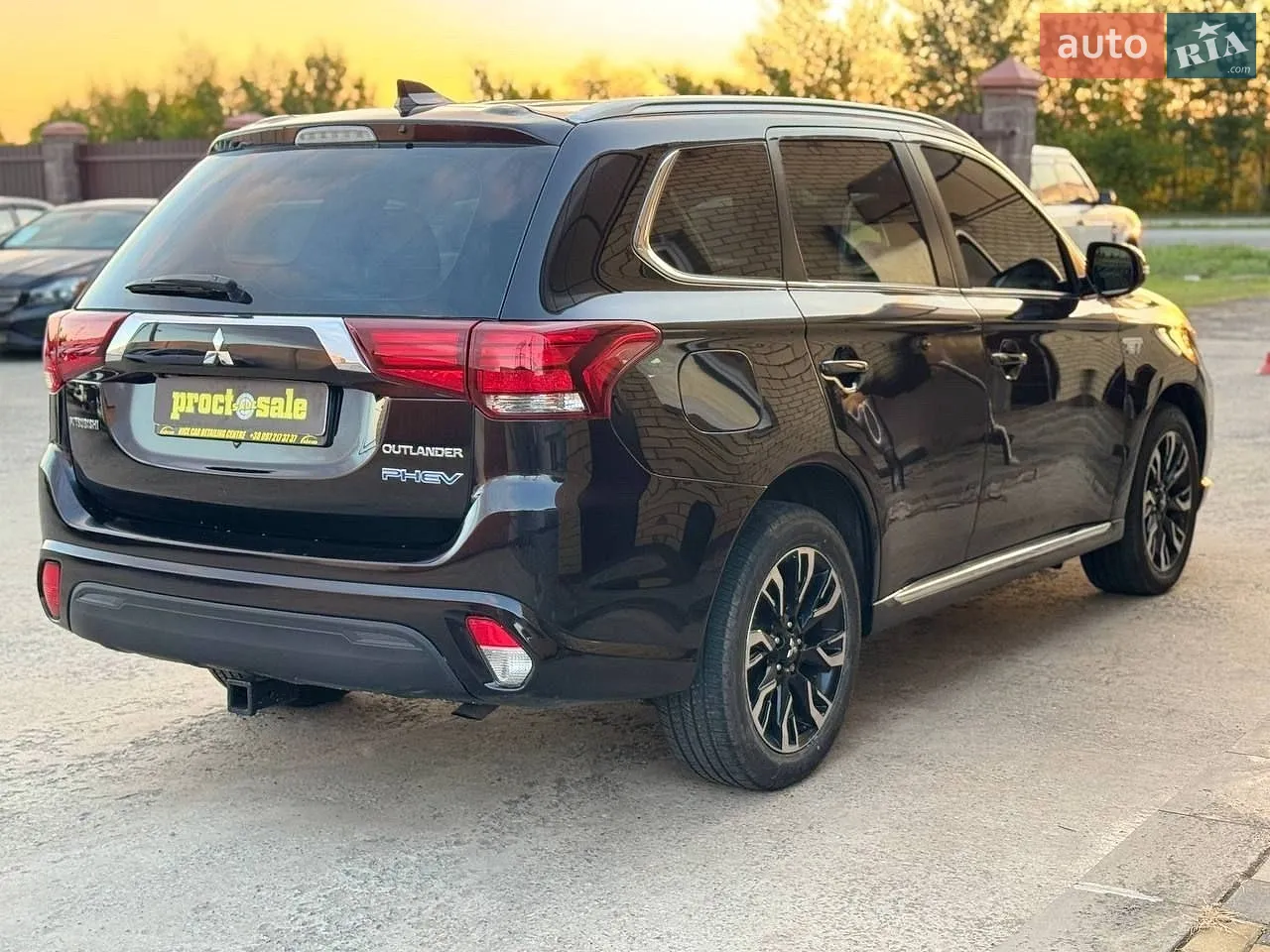 2018 Mitsubishi Outlander - мініатюра 4