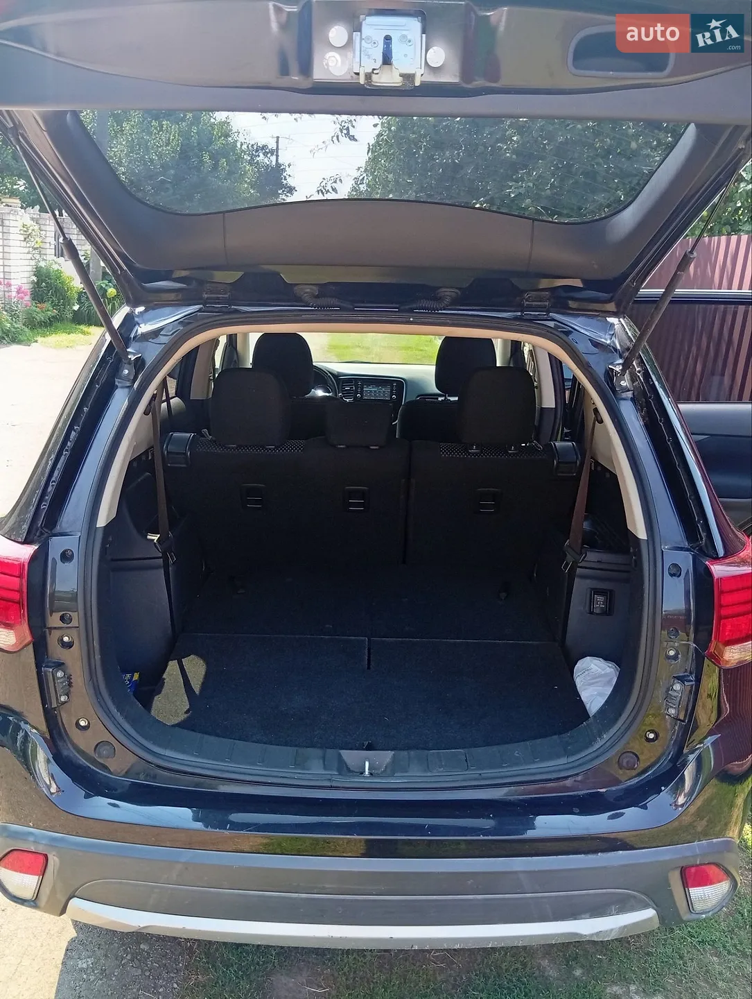 2016 Mitsubishi Outlander - мініатюра 19