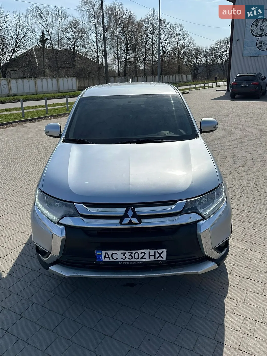 2017 Mitsubishi Outlander - мініатюра 9