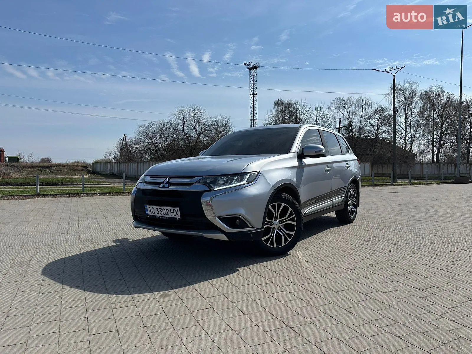 2017 Mitsubishi Outlander - мініатюра 14