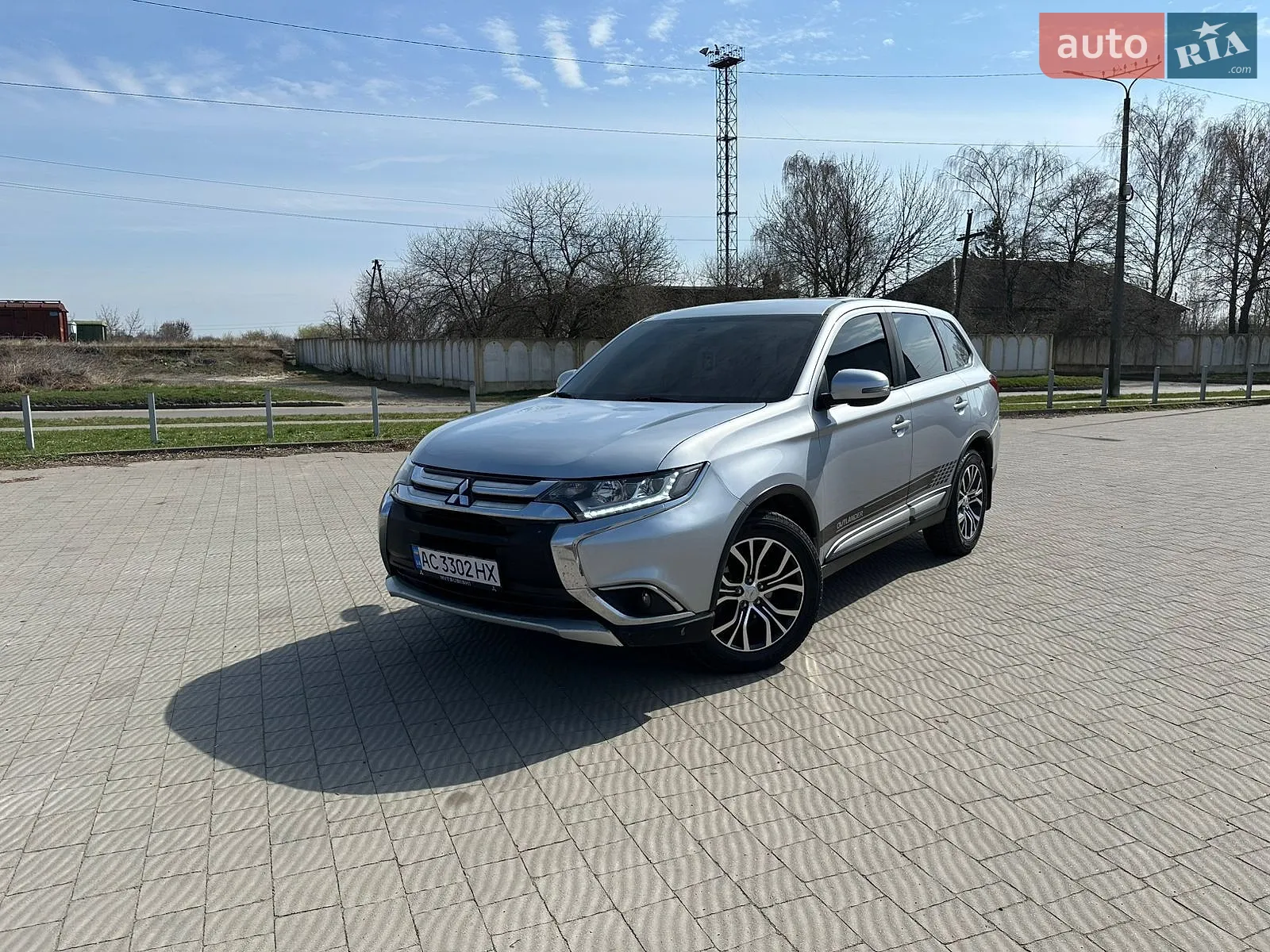 2017 Mitsubishi Outlander - мініатюра 15