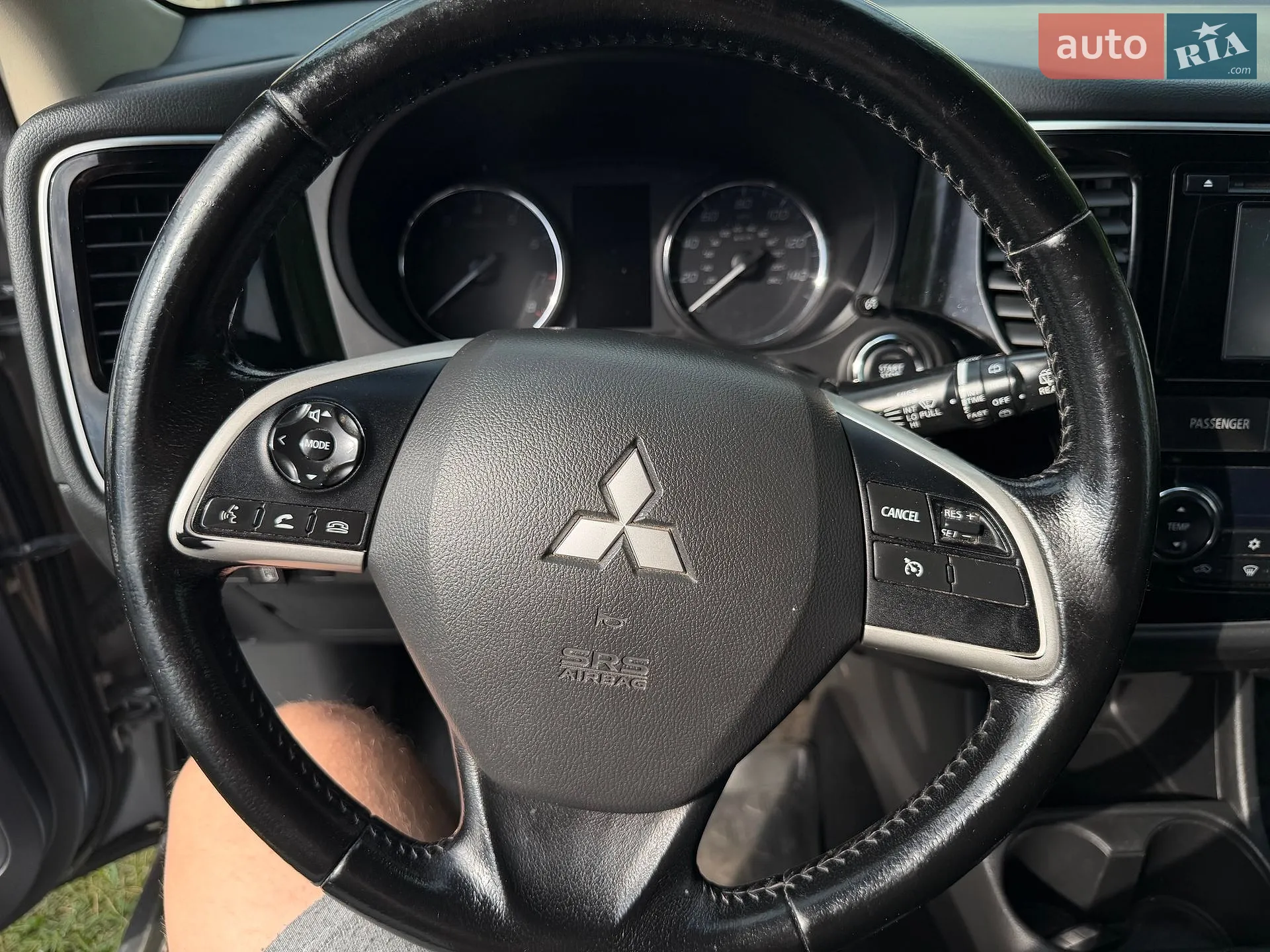 2013 Mitsubishi Outlander - мініатюра 21