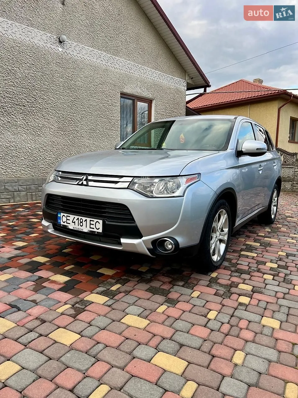 2014 Mitsubishi Outlander - мініатюра 20