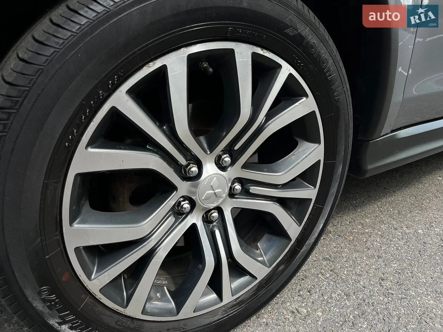 2016 Mitsubishi Outlander - мініатюра 10
