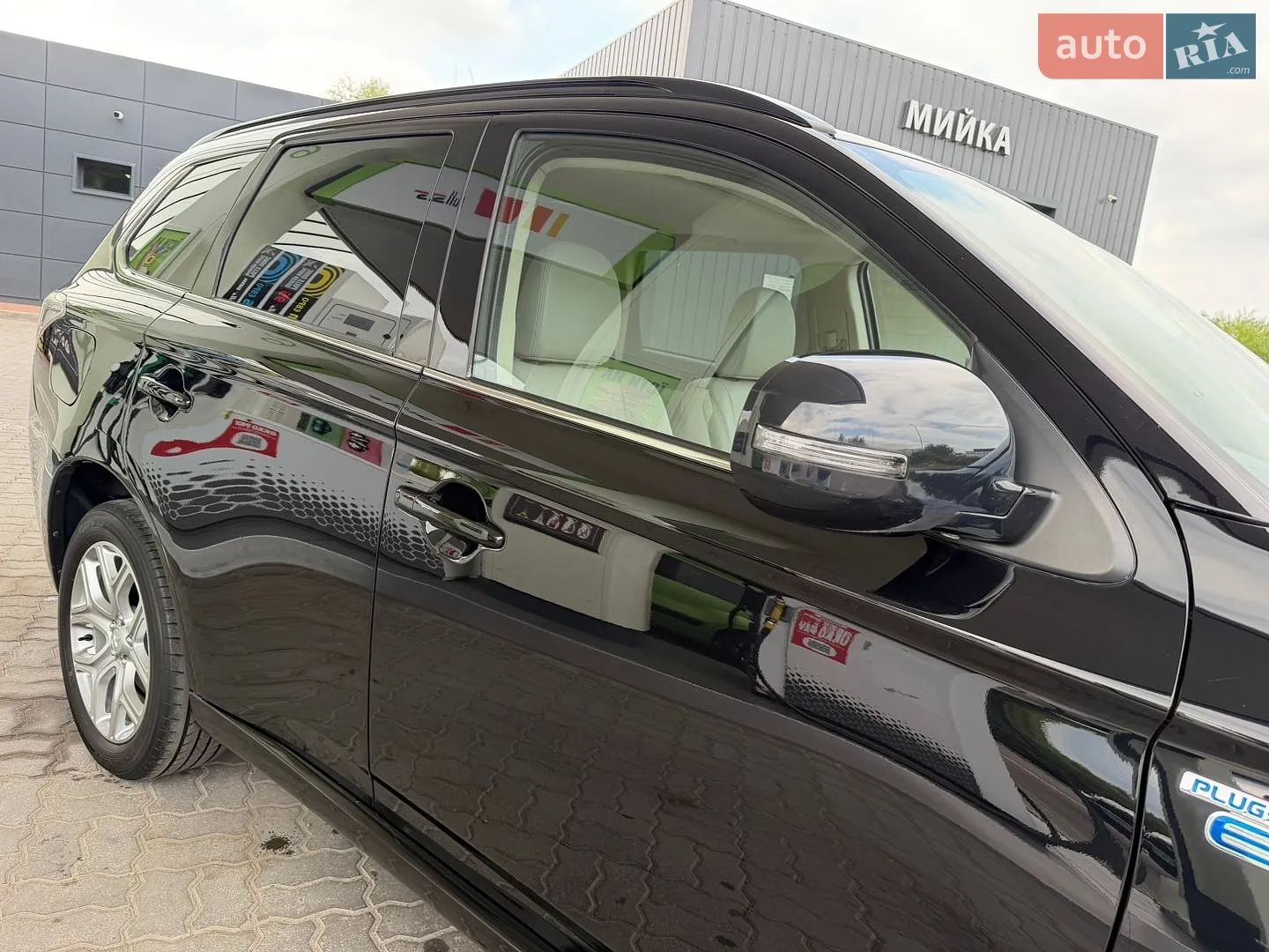 2014 Mitsubishi Outlander - мініатюра 18