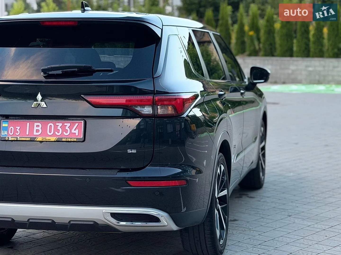 2022 Mitsubishi Outlander - мініатюра 12