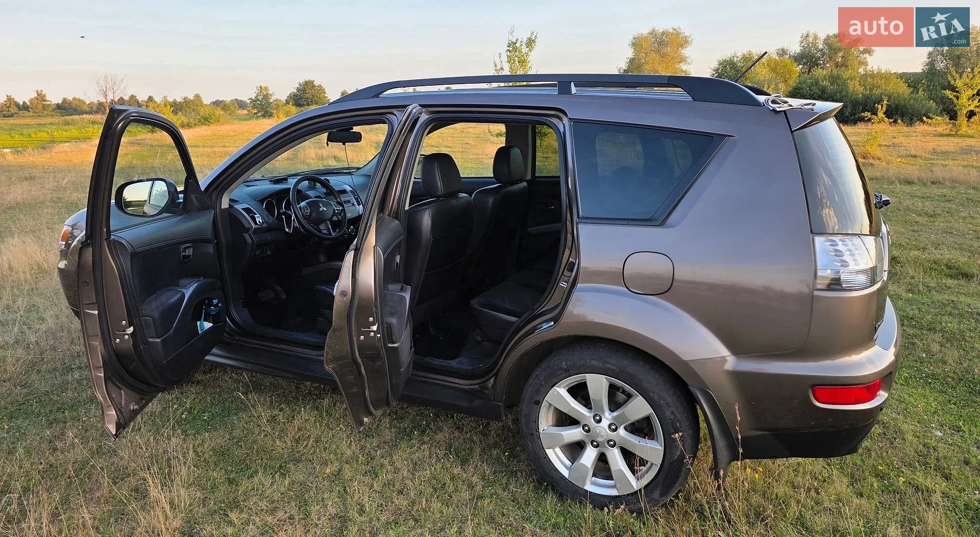 2011 Mitsubishi Outlander - мініатюра 11