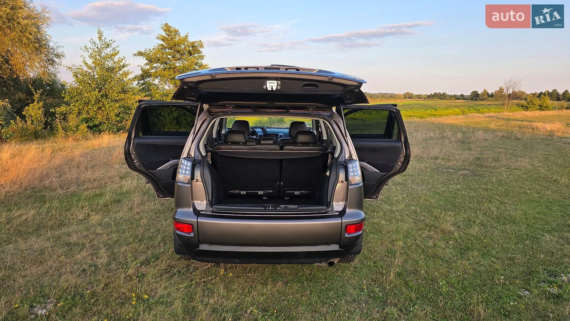2011 Mitsubishi Outlander - мініатюра 14