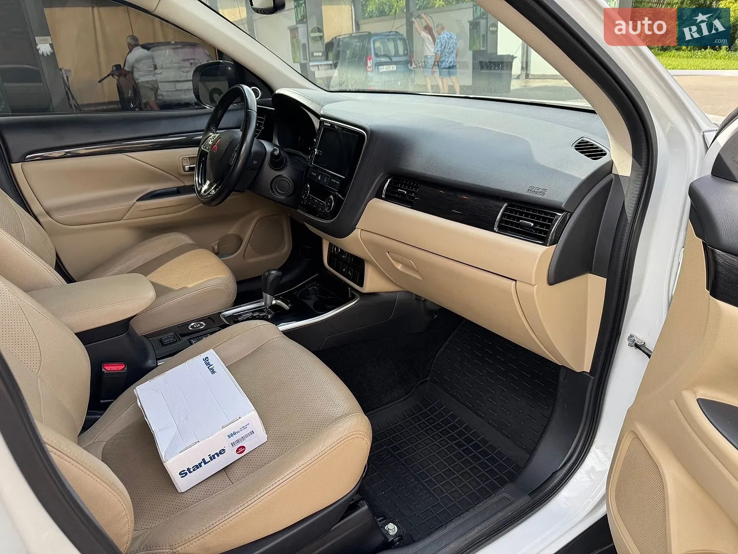 2017 Mitsubishi Outlander - мініатюра 11