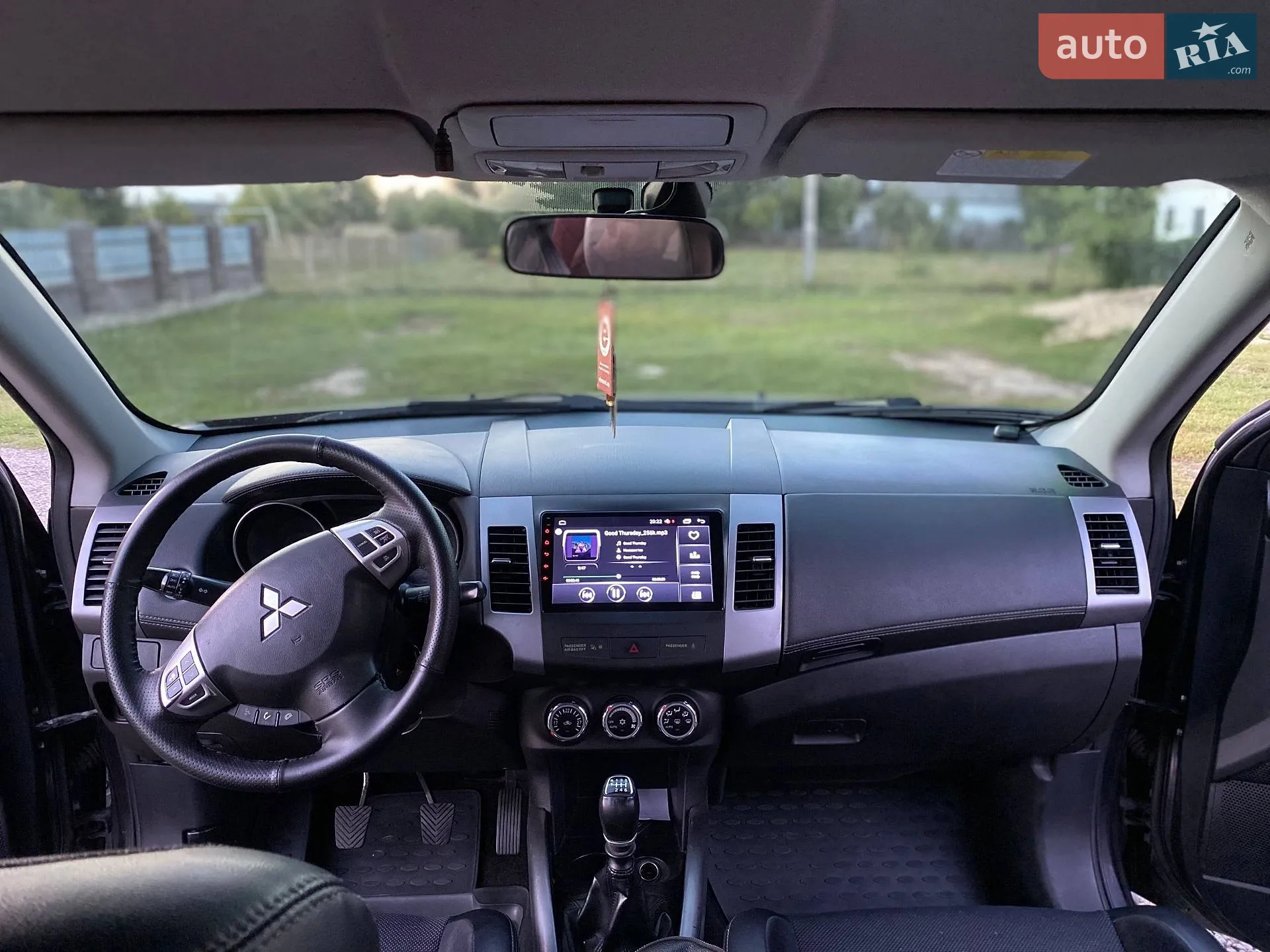 2011 Mitsubishi Outlander - мініатюра 8