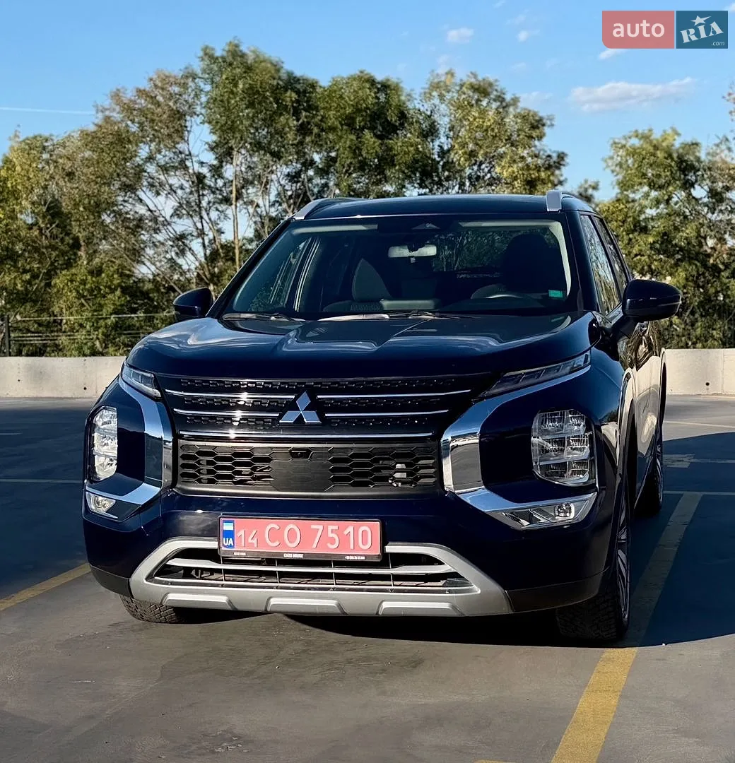 2022 Mitsubishi Outlander - мініатюра 30