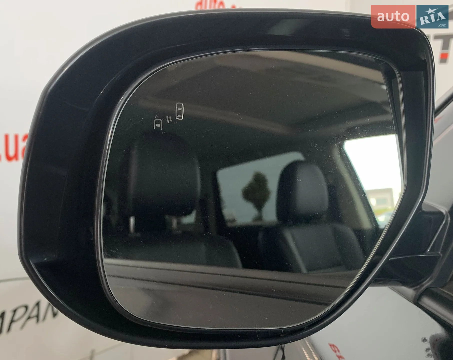 2016 Mitsubishi Outlander - мініатюра 33