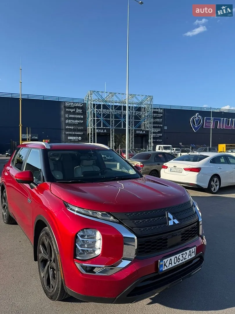 2022 Mitsubishi Outlander - мініатюра 4