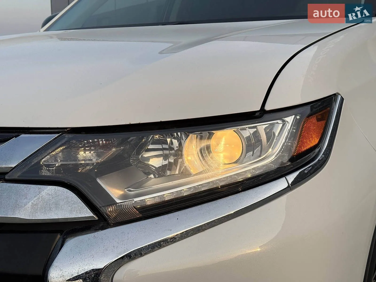 2016 Mitsubishi Outlander - мініатюра 4