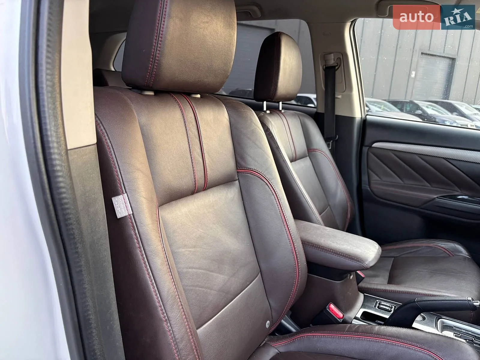 2016 Mitsubishi Outlander - мініатюра 44