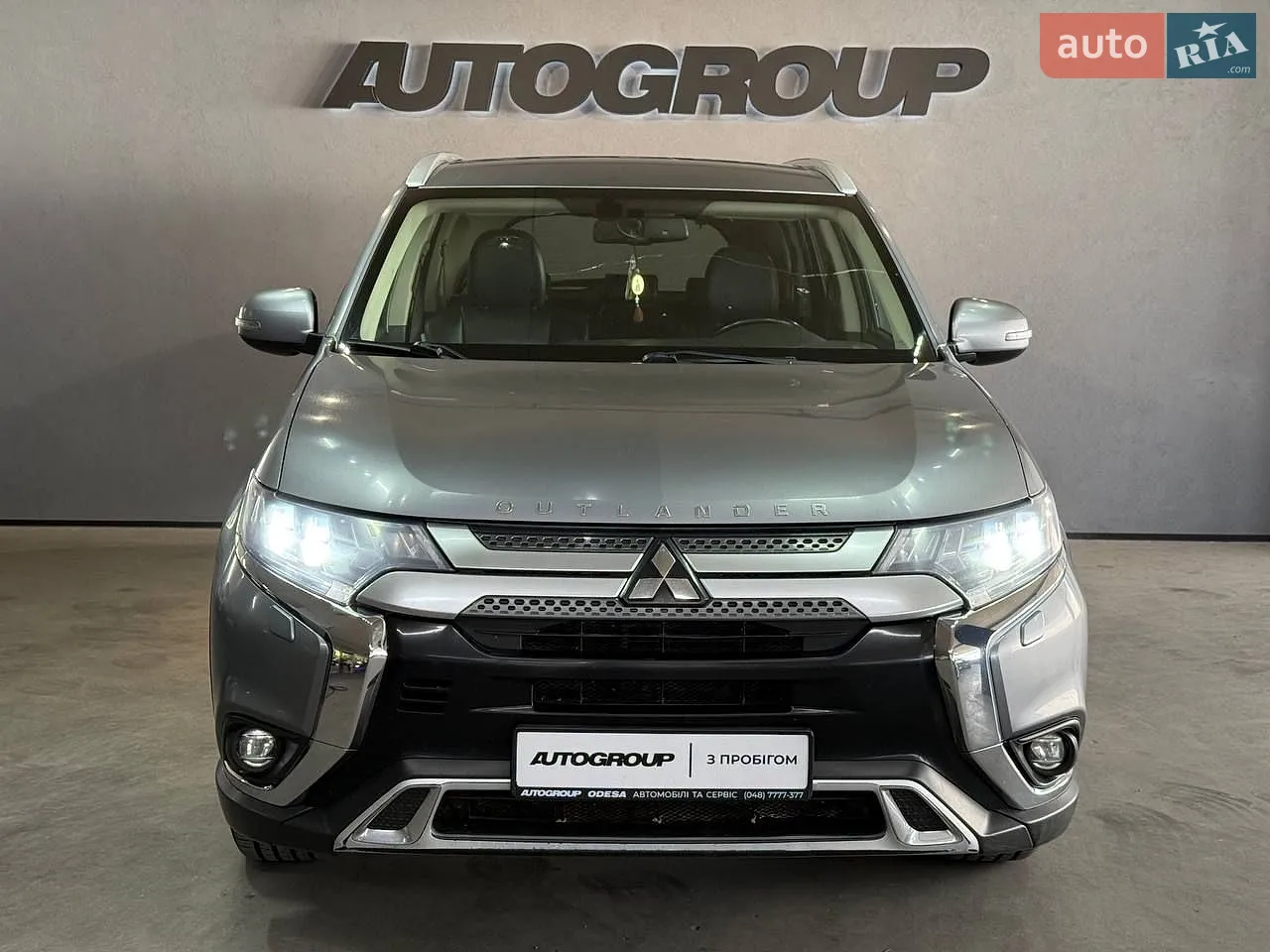 2021 Mitsubishi Outlander - мініатюра 3