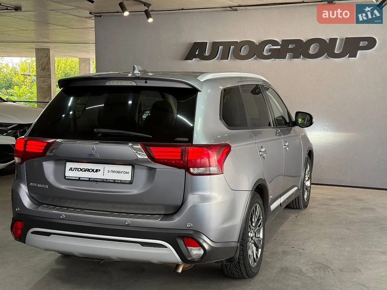 2021 Mitsubishi Outlander - мініатюра 11