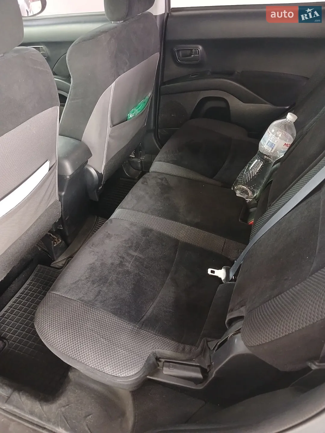 2011 Mitsubishi Outlander - мініатюра 2
