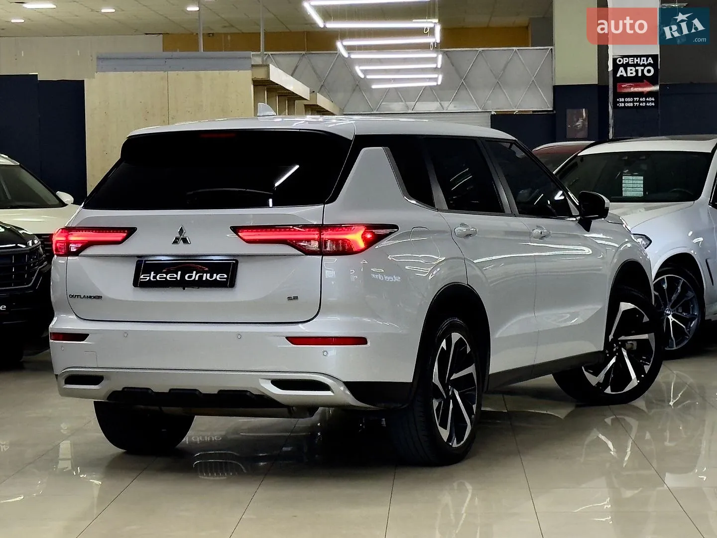 2022 Mitsubishi Outlander - мініатюра 5