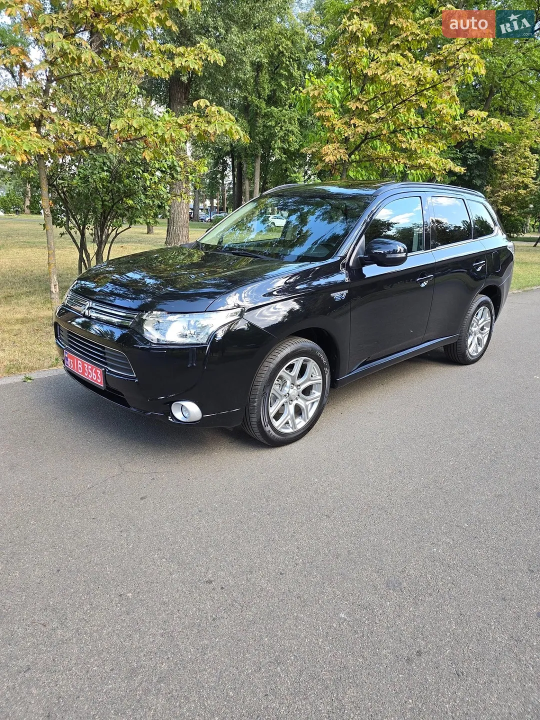 2014 Mitsubishi Outlander - мініатюра 5