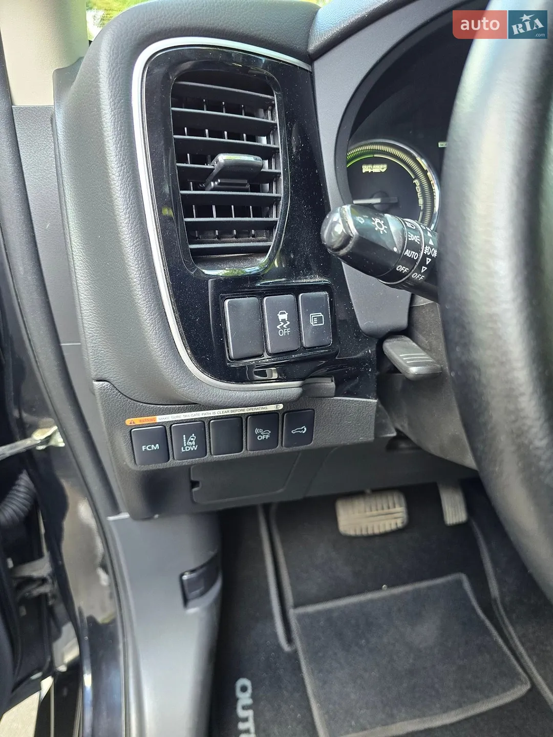 2014 Mitsubishi Outlander - мініатюра 35