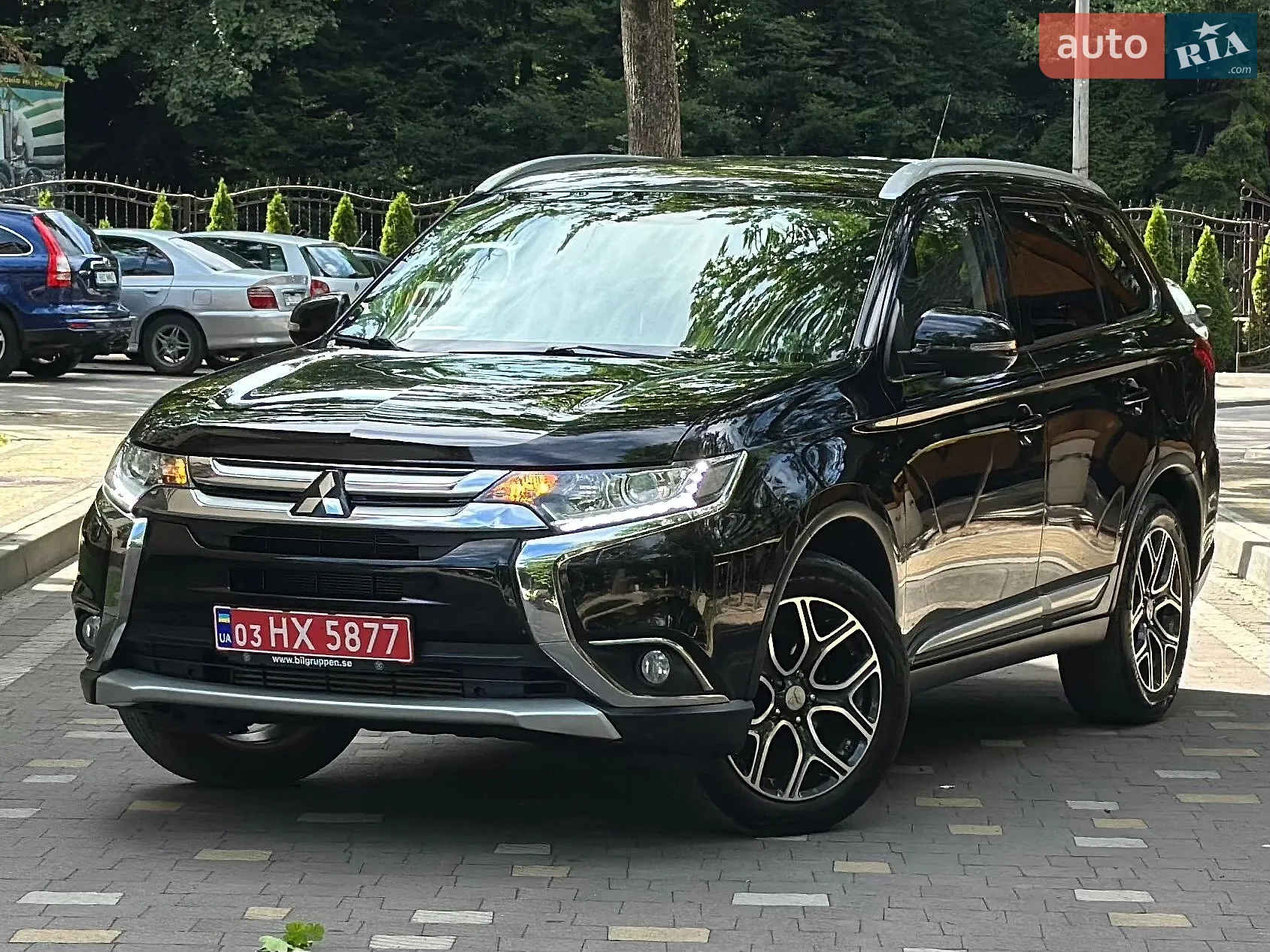 2016 Mitsubishi Outlander - мініатюра 4