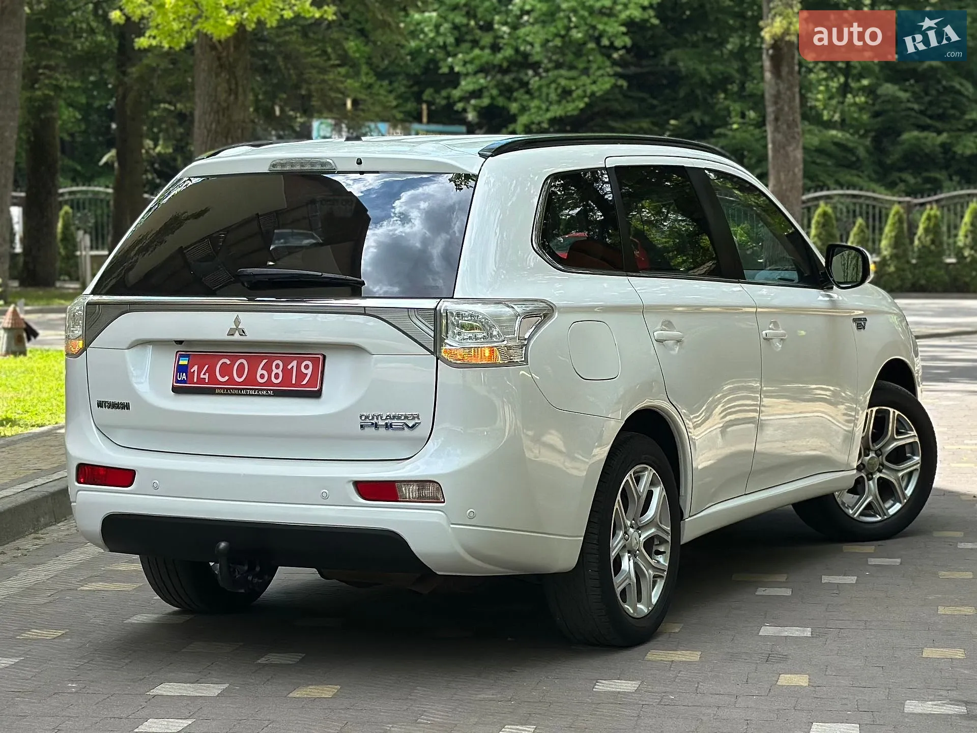 2014 Mitsubishi Outlander - мініатюра 42