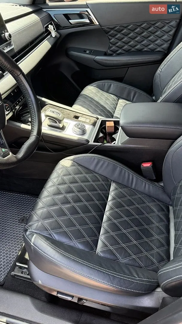 2021 Mitsubishi Outlander - мініатюра 26