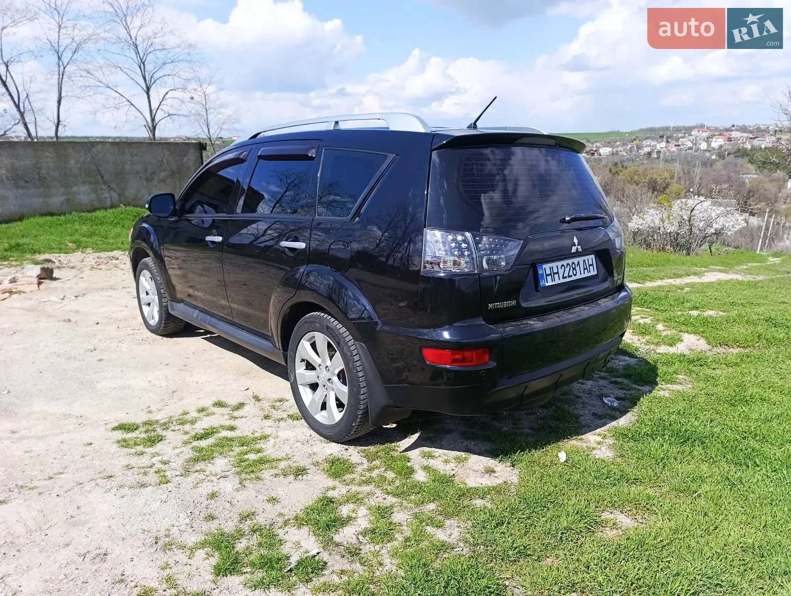 2010 Mitsubishi Outlander - мініатюра 8
