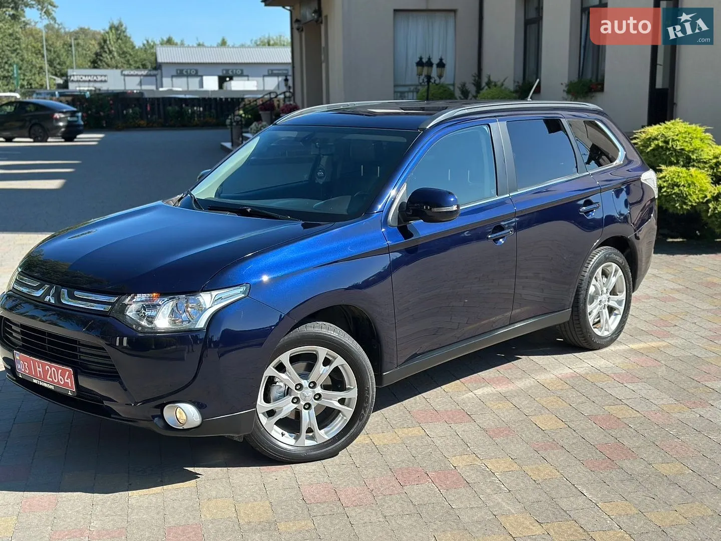2014 Mitsubishi Outlander - мініатюра 17