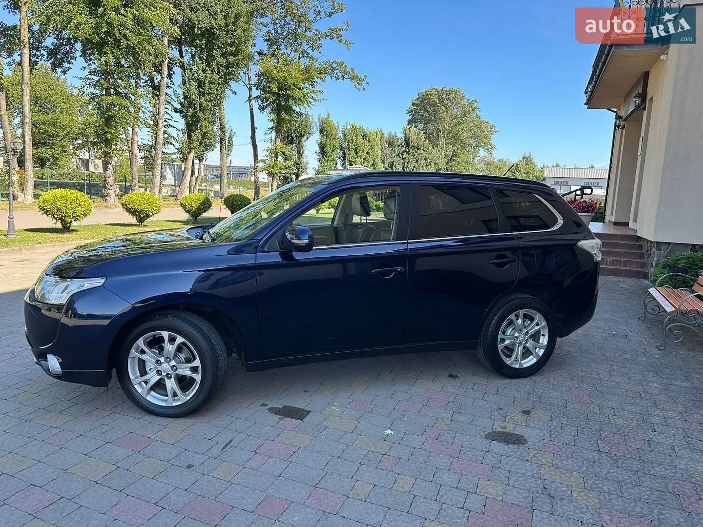 2014 Mitsubishi Outlander - мініатюра 128