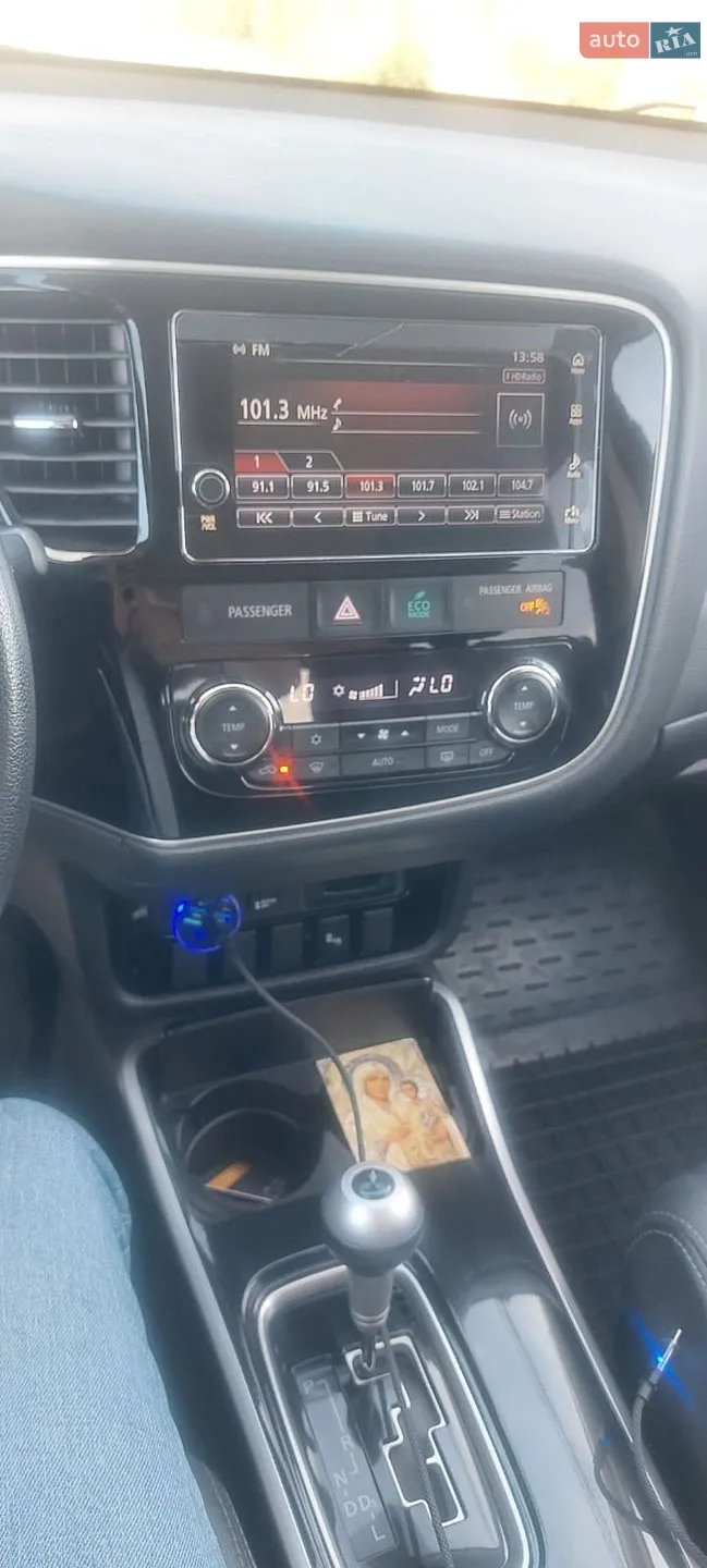 2018 Mitsubishi Outlander - мініатюра 13