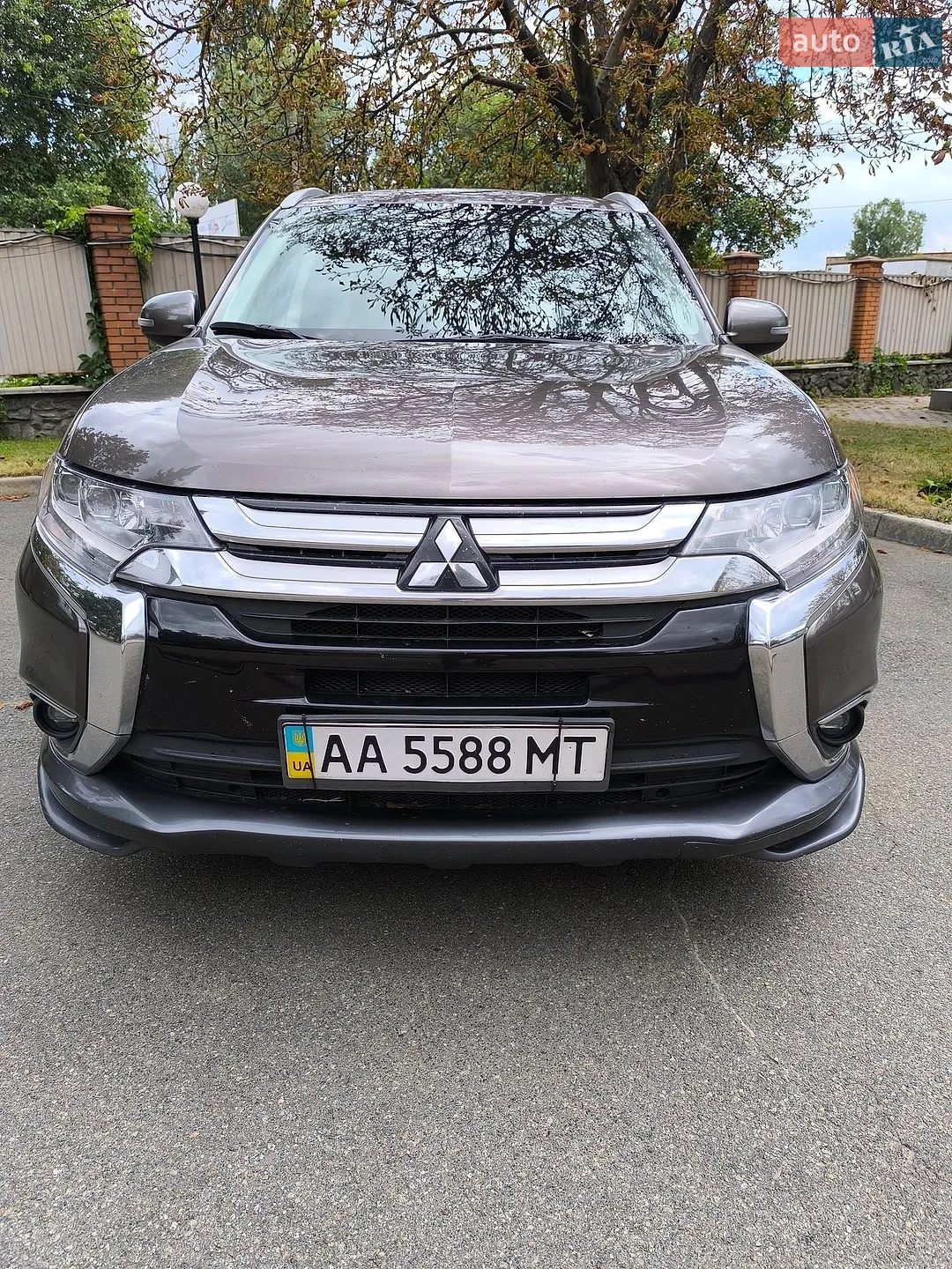 2015 Mitsubishi Outlander - фото 1