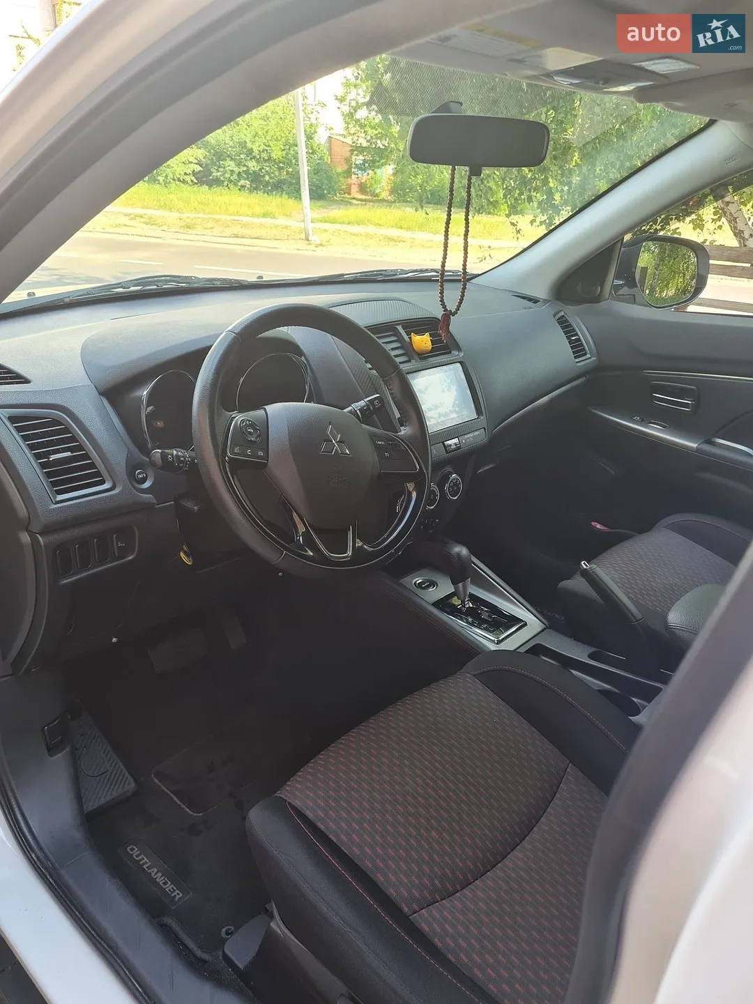 2018 Mitsubishi Outlander - мініатюра 8