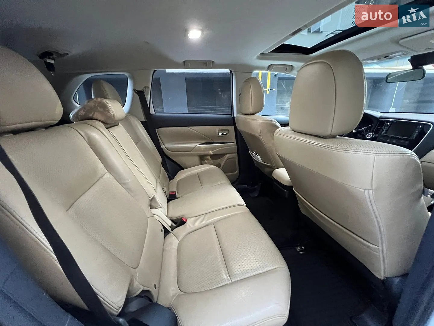 2014 Mitsubishi Outlander - мініатюра 15
