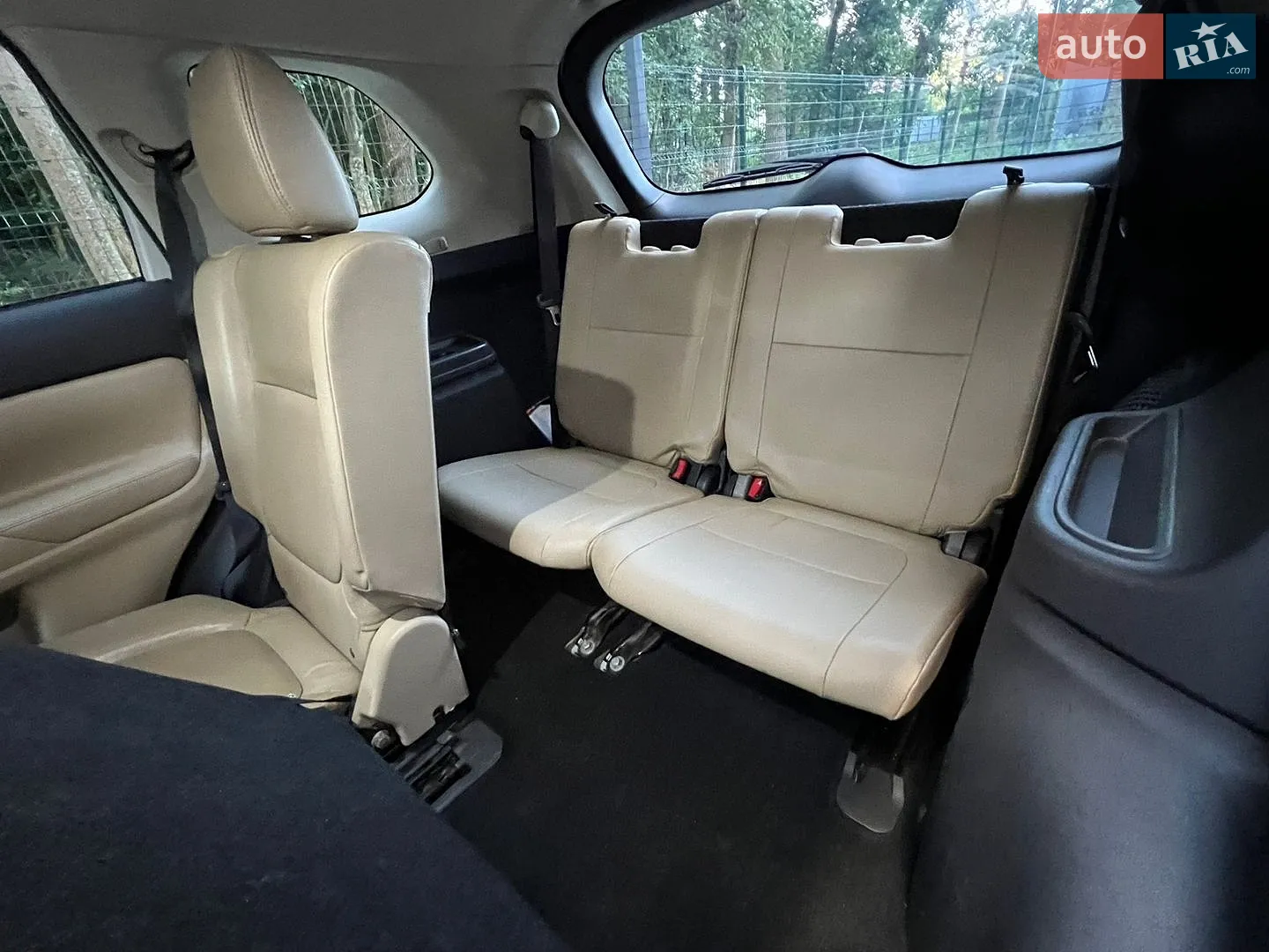 2014 Mitsubishi Outlander - мініатюра 19