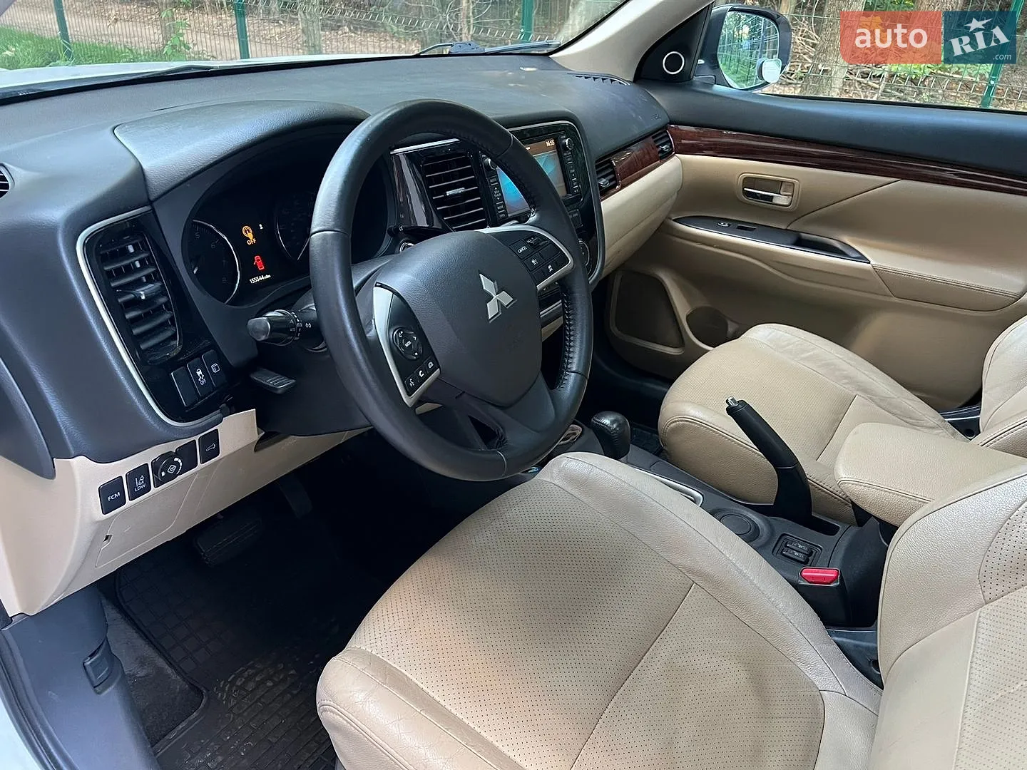 2014 Mitsubishi Outlander - мініатюра 21