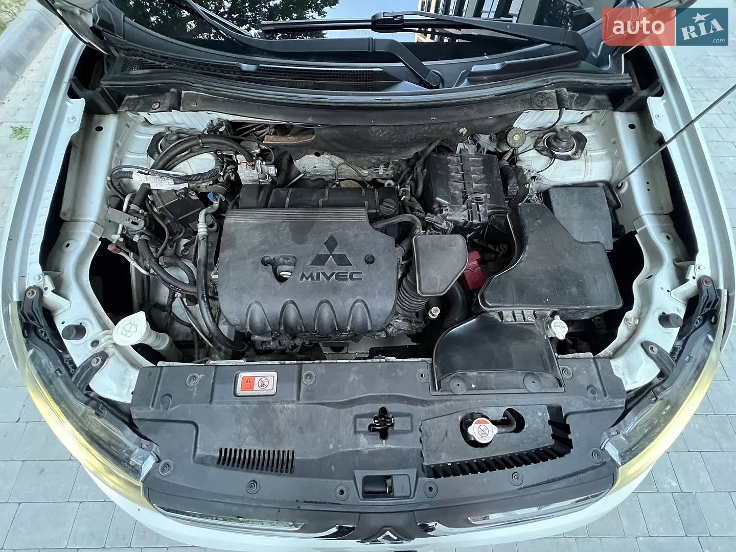 2014 Mitsubishi Outlander - мініатюра 26