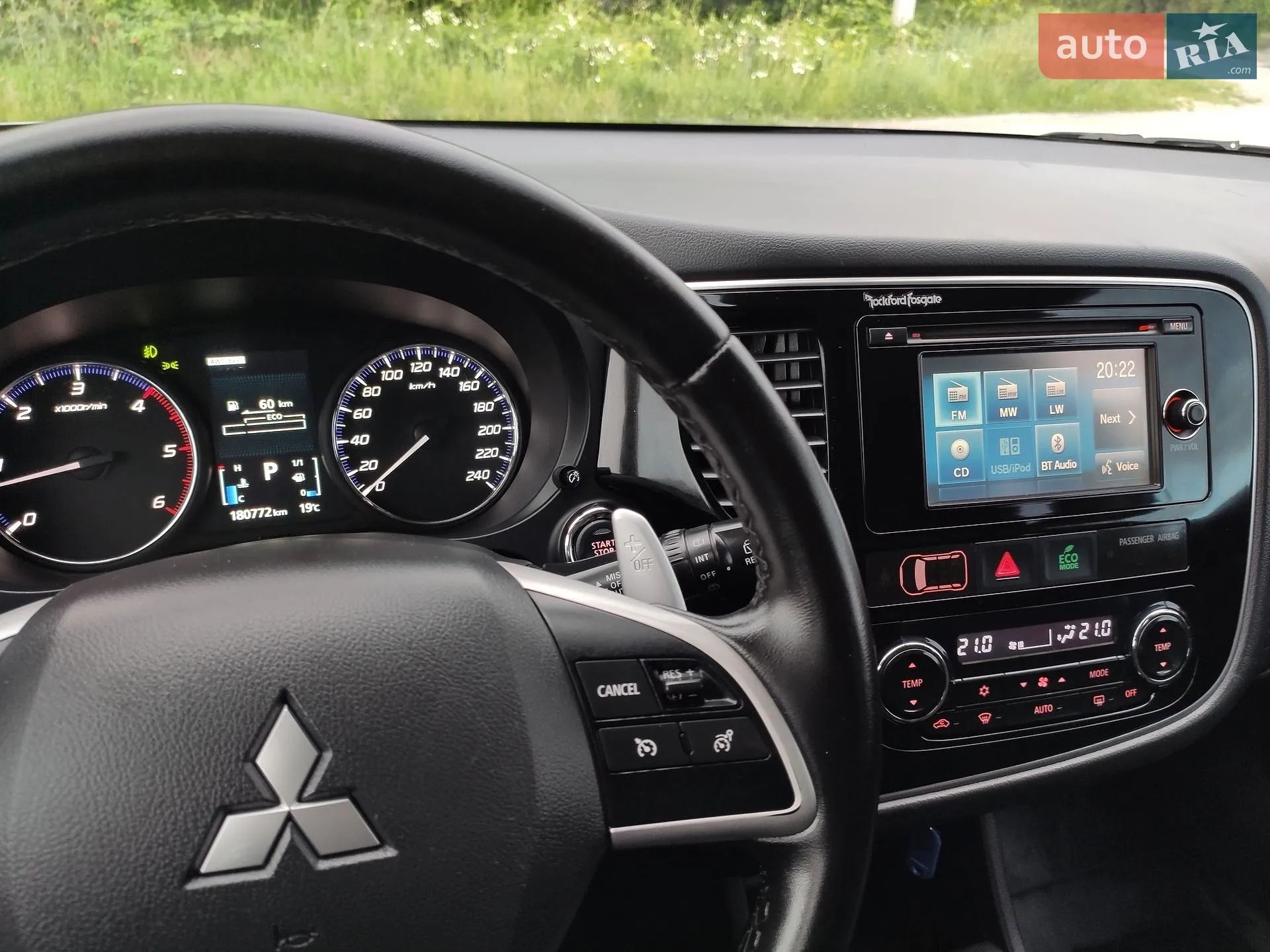 2015 Mitsubishi Outlander - мініатюра 8
