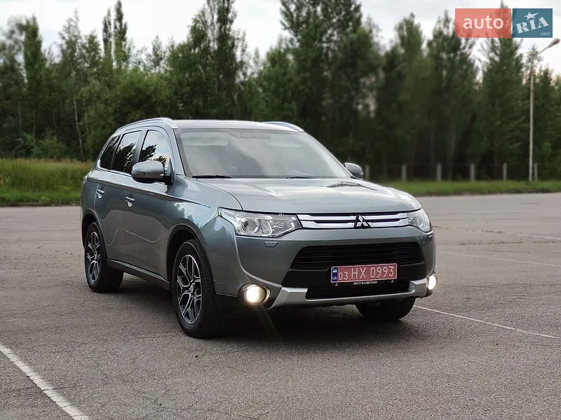 Mitsubishi Outlander