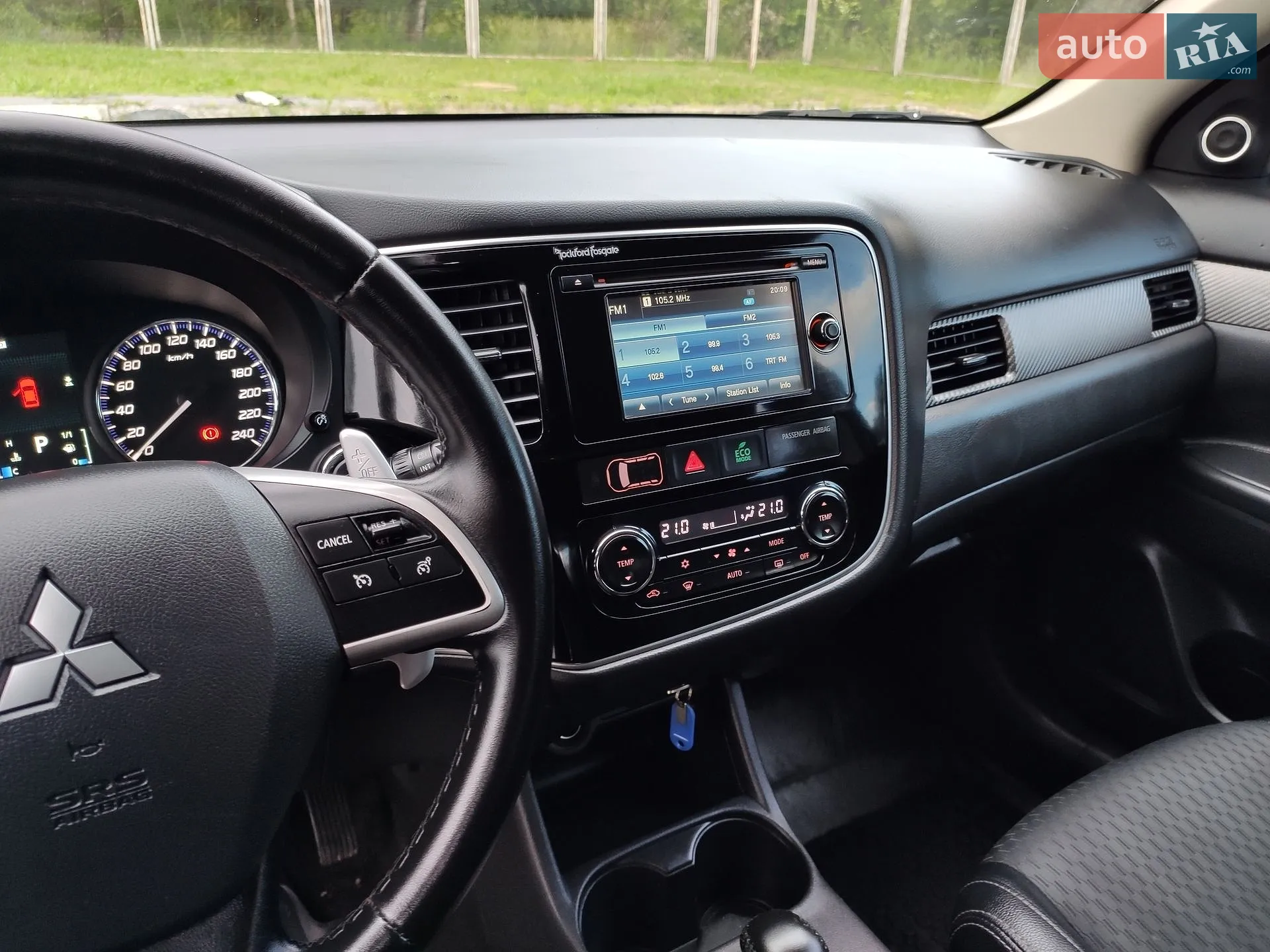 2015 Mitsubishi Outlander - мініатюра 20