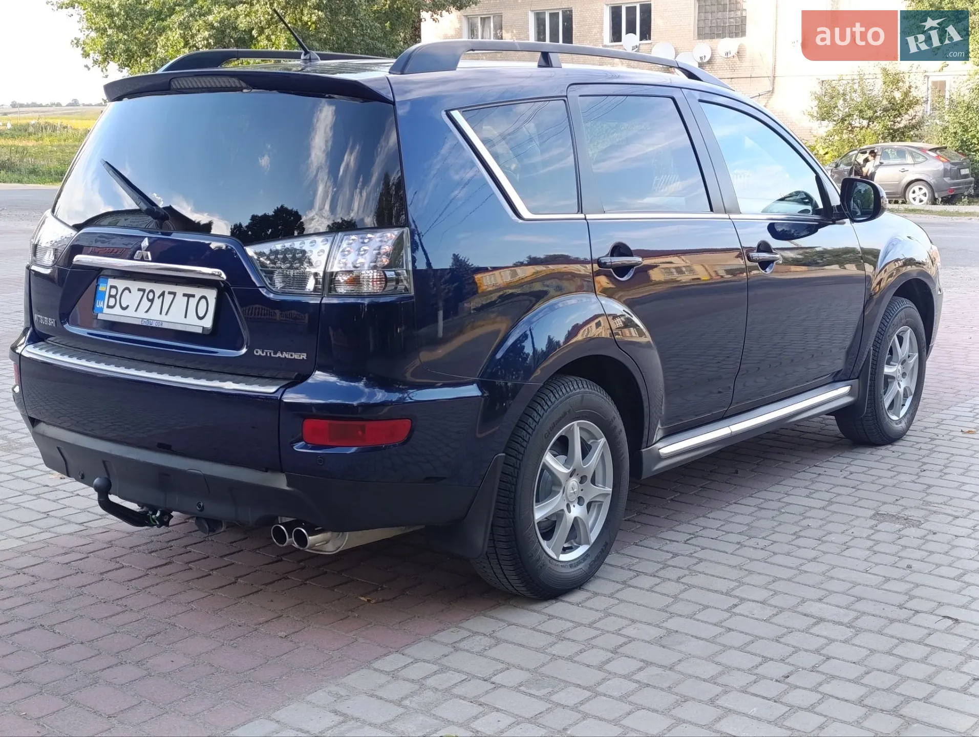 2010 Mitsubishi Outlander - мініатюра 3