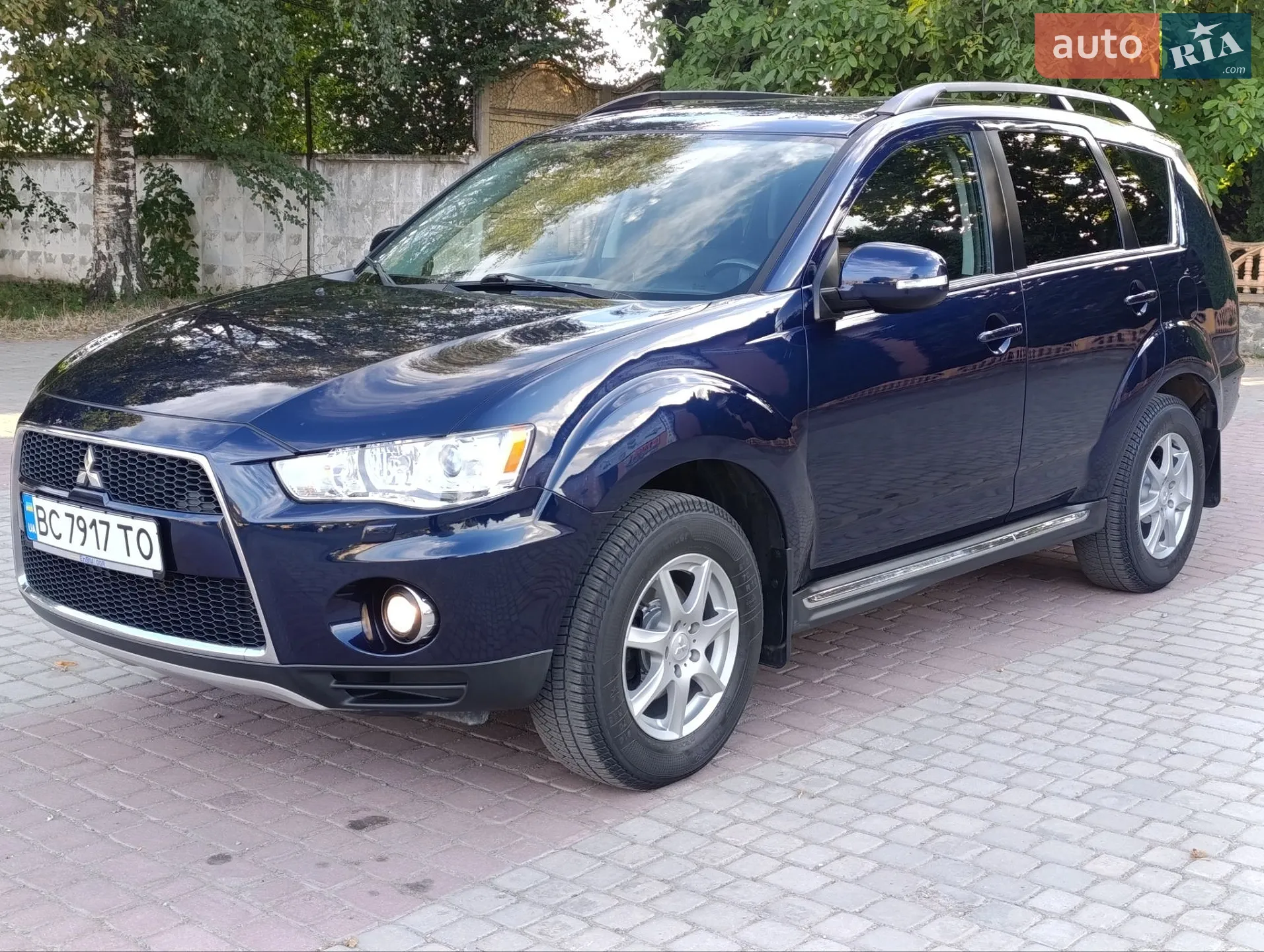 2010 Mitsubishi Outlander - мініатюра 8