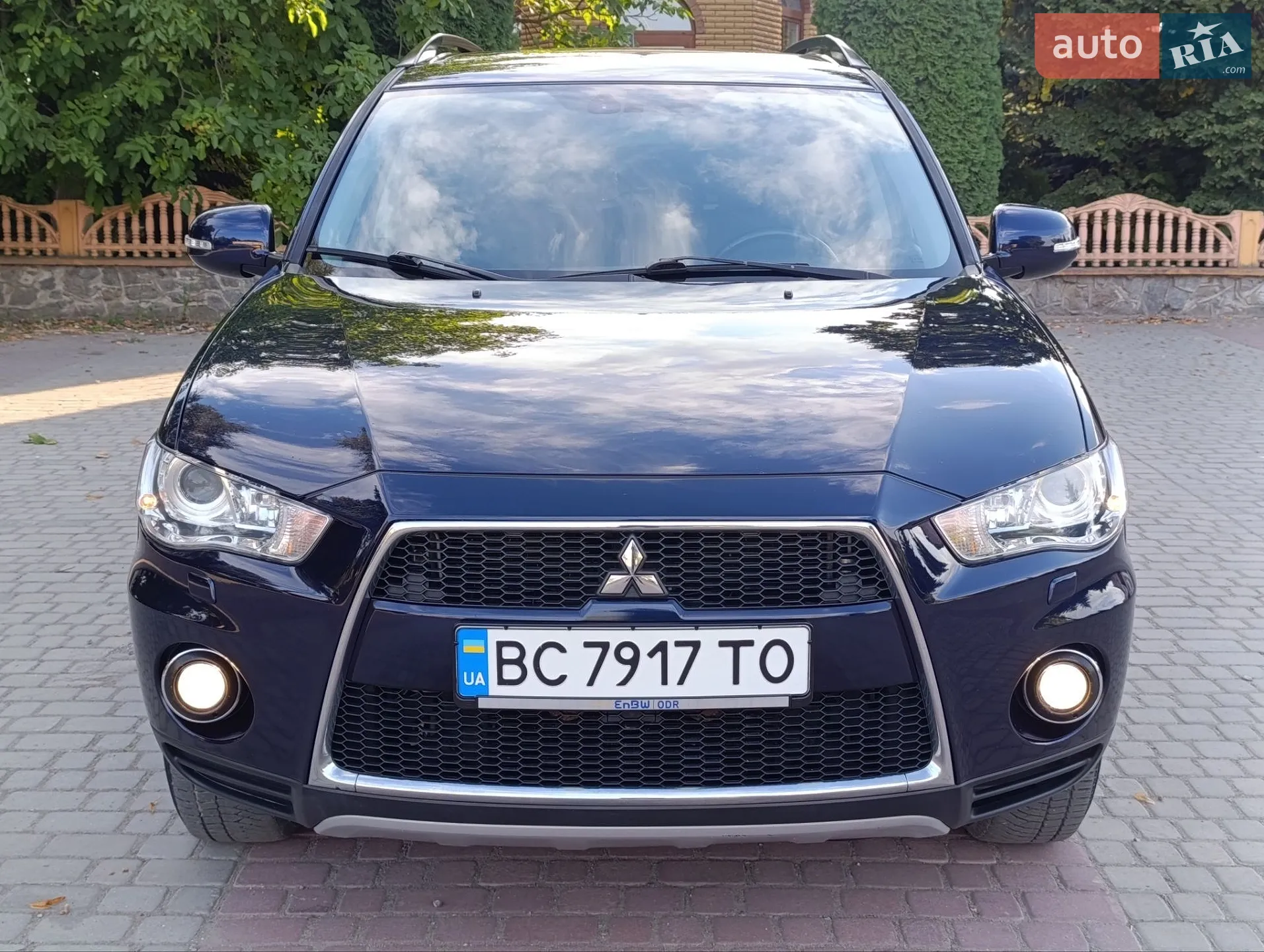 2010 Mitsubishi Outlander - мініатюра 13