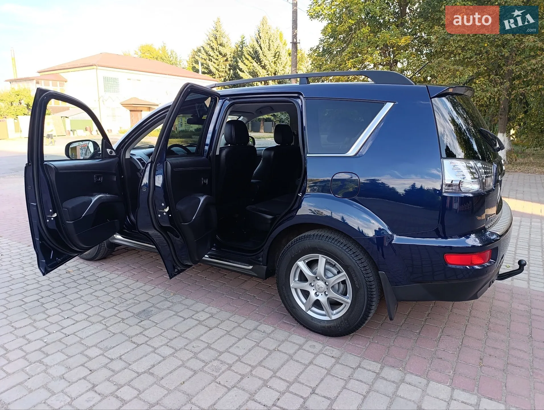 2010 Mitsubishi Outlander - мініатюра 15