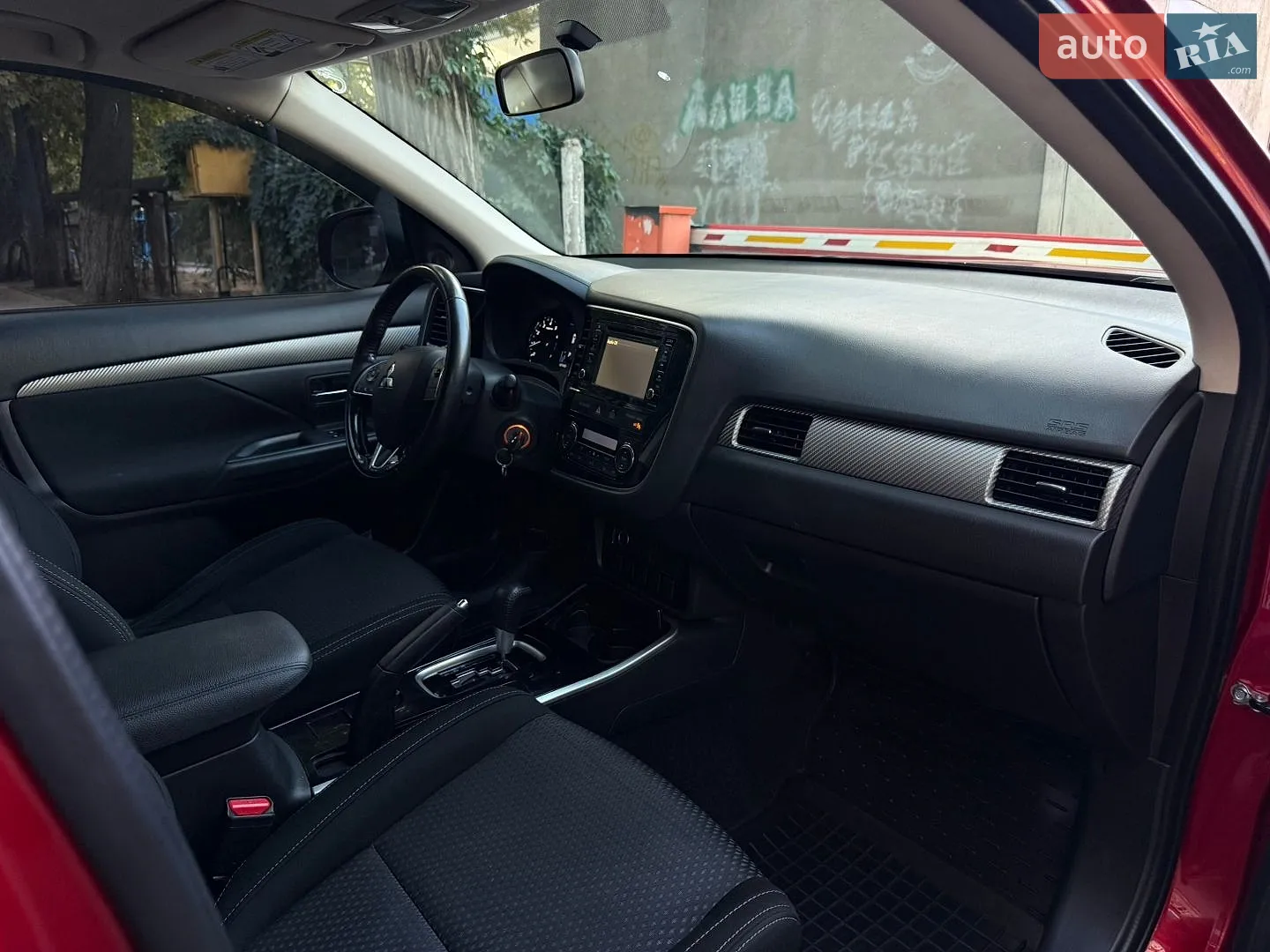 2017 Mitsubishi Outlander - мініатюра 21