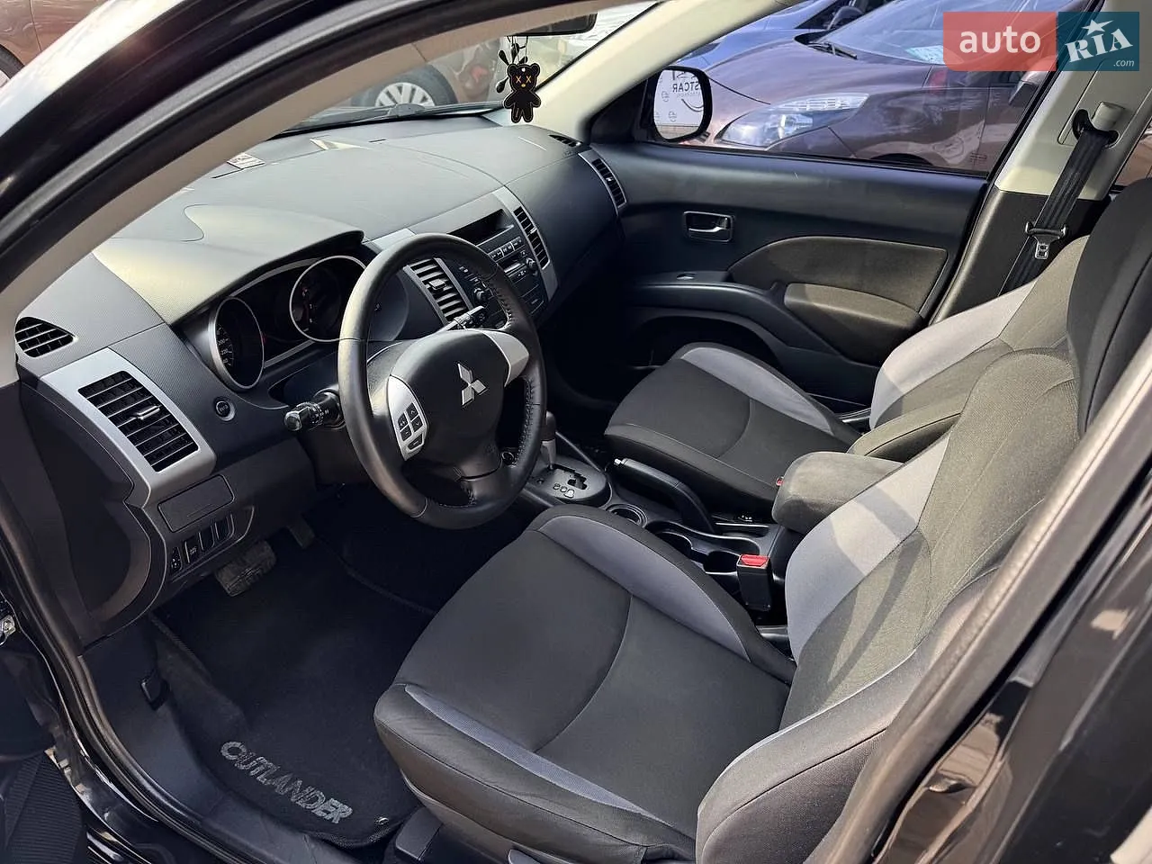 2010 Mitsubishi Outlander - мініатюра 8