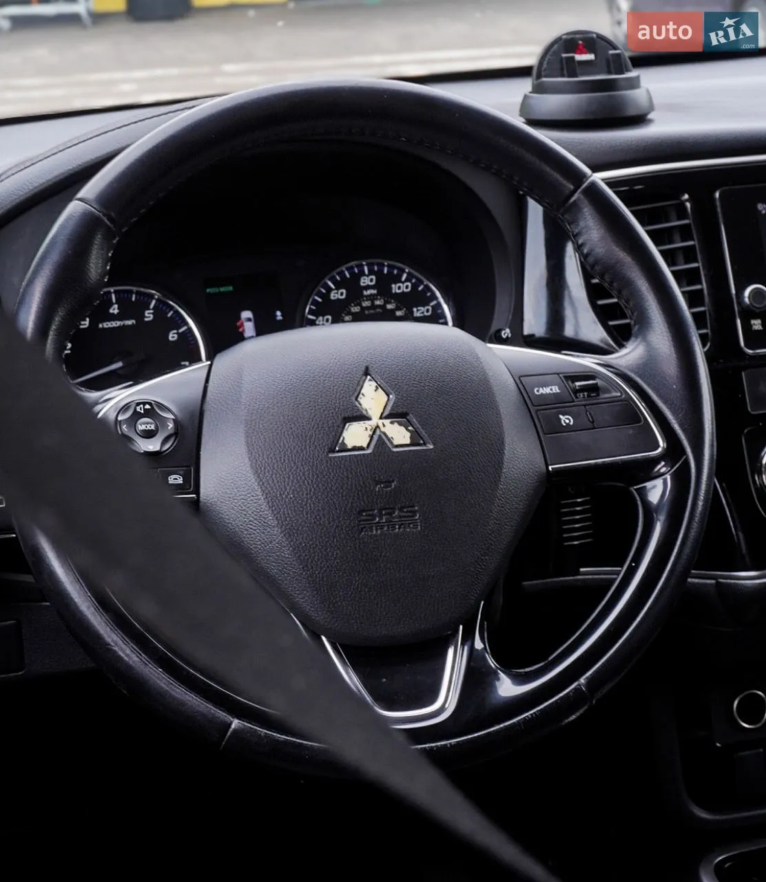 2017 Mitsubishi Outlander - мініатюра 12