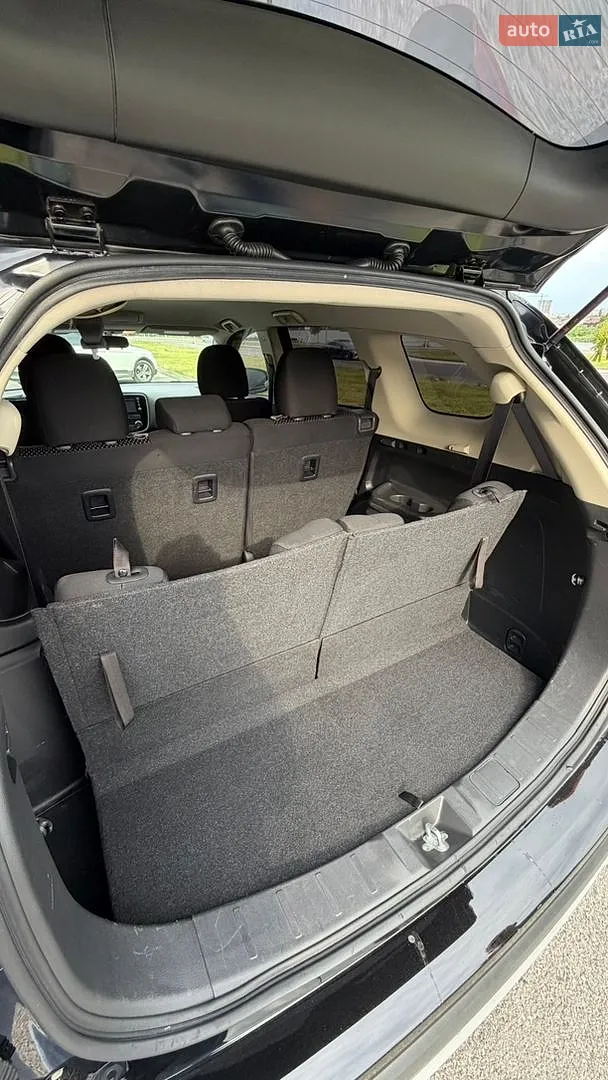 2015 Mitsubishi Outlander - мініатюра 17